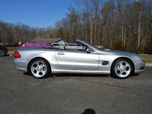 Used 2005 Mercedes-Benz SL 500 image 4