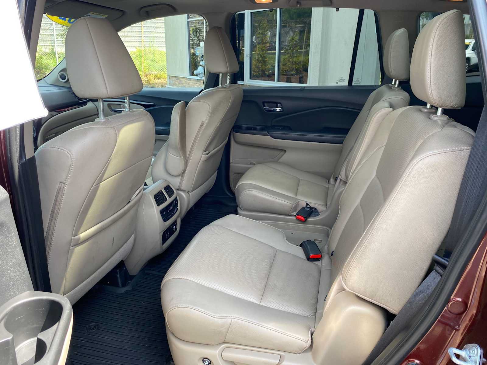 Used 2021 Honda Pilot Elite image 11