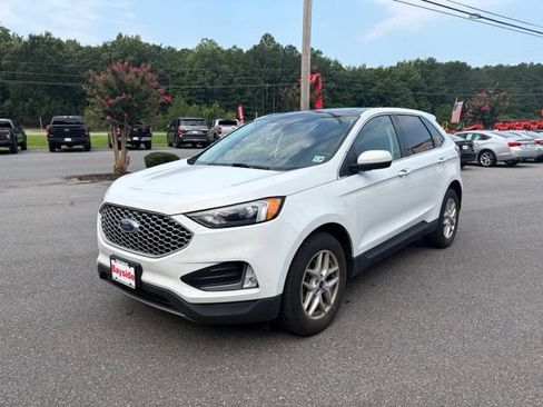 Used 2023 Ford Edge SEL w/ Convenience Package AWD/4WD image 7