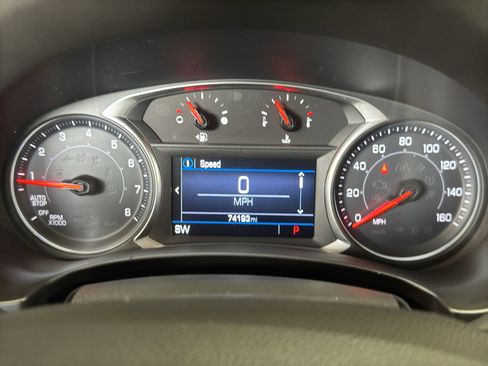 Used 2020 GMC Terrain SLE FWD image 29