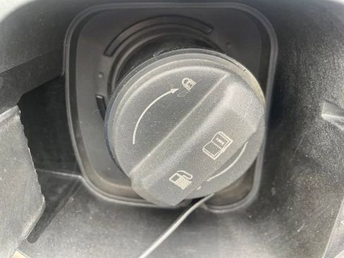 Used 2022 Kia K5 GT-Line w/ GT-Line FWD Premium Package image 6