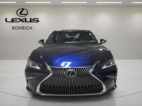 Used 2019 Lexus ES 350 w/ Premium Package image 2