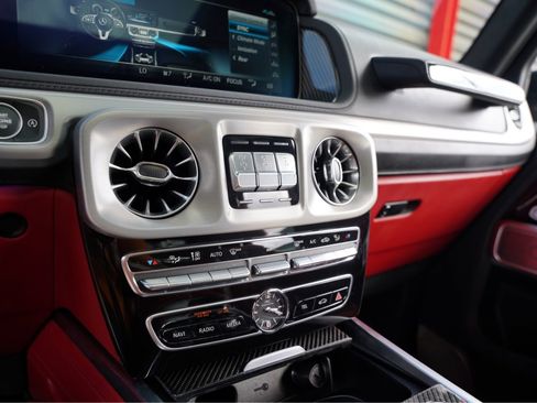 Used 2021 Mercedes-Benz G 63 AMG 4MATIC image 23