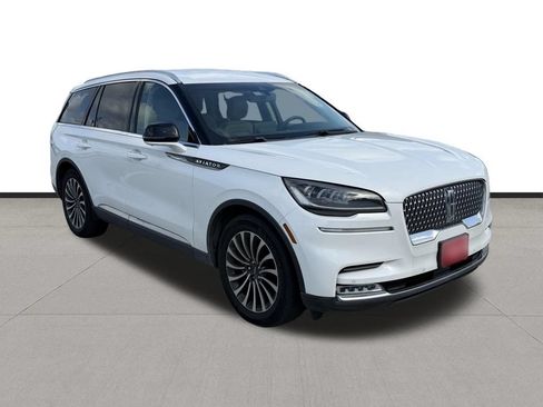 Used 2020 Lincoln Aviator Reserve w/ Elements Package Plus RWD image 3