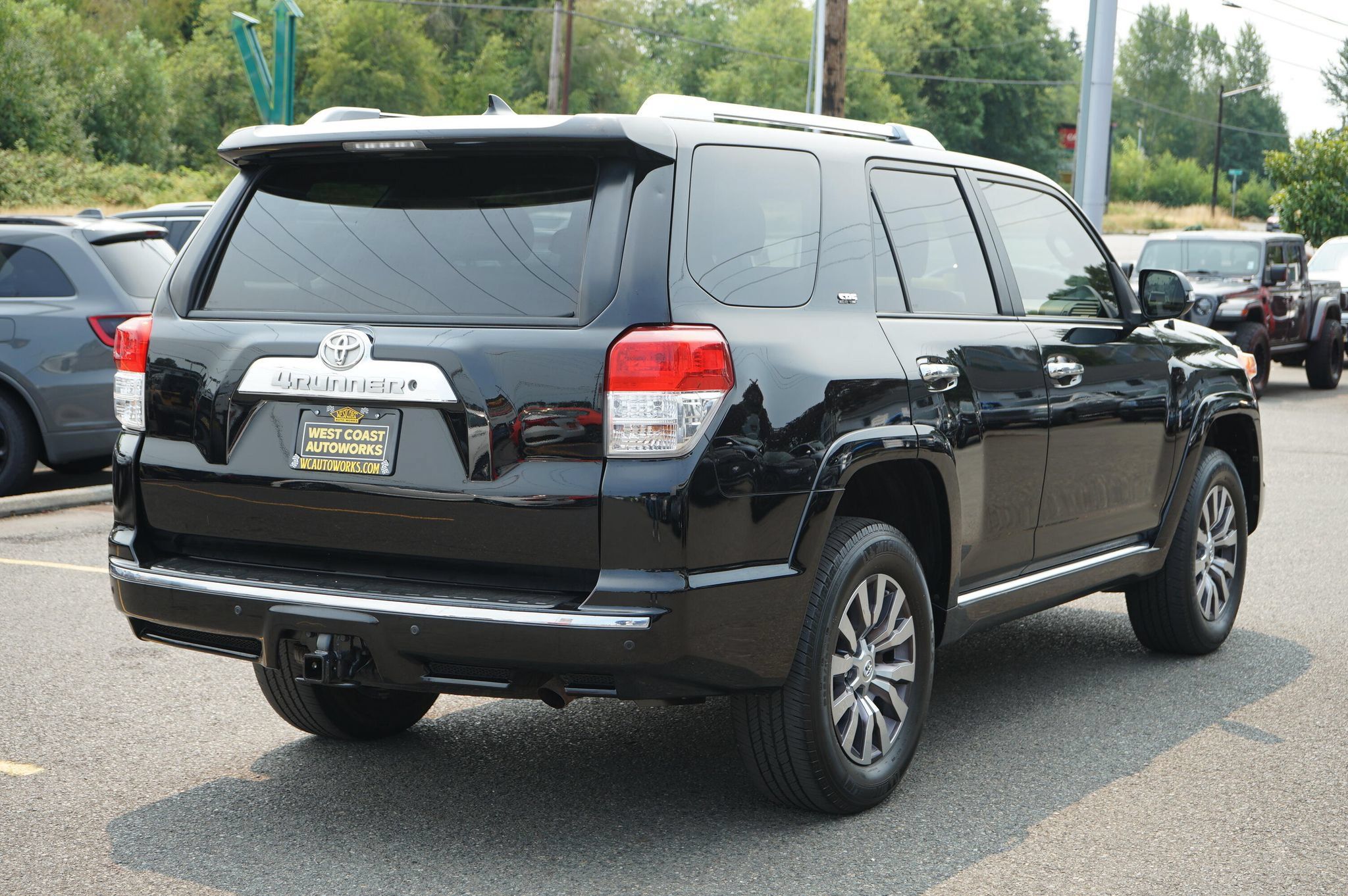 Used 2012 Toyota 4Runner SR5 w/ Convenience Pkg AWD/4WD image 5