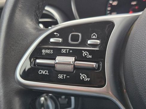 Certified 2022 Mercedes-Benz GLC 300 4MATIC image 21