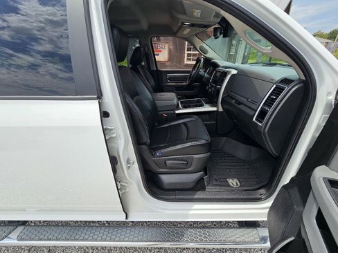 Used 2017 RAM 1500 Big Horn AWD/4WD image 33