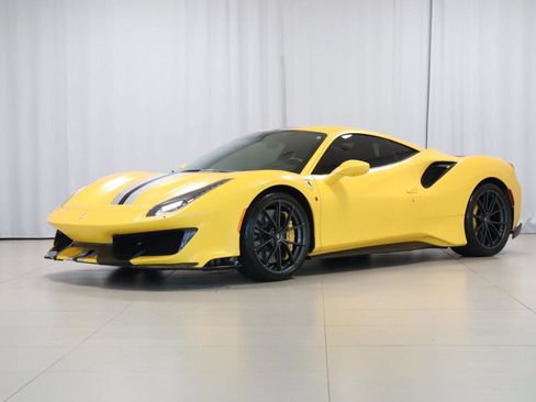 Certified 2019 Ferrari 488 Pista Coupe RWD image 2