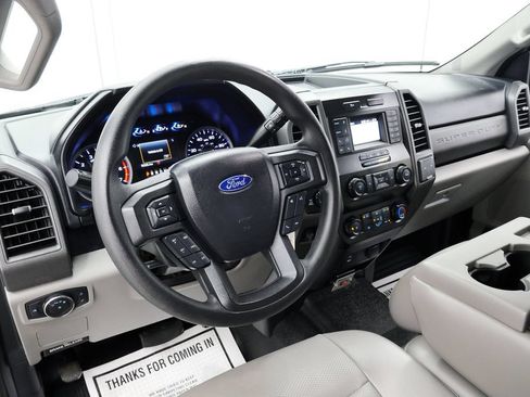 Used 2020 Ford F250 XL w/ Power Equipment Group AWD/4WD image 11