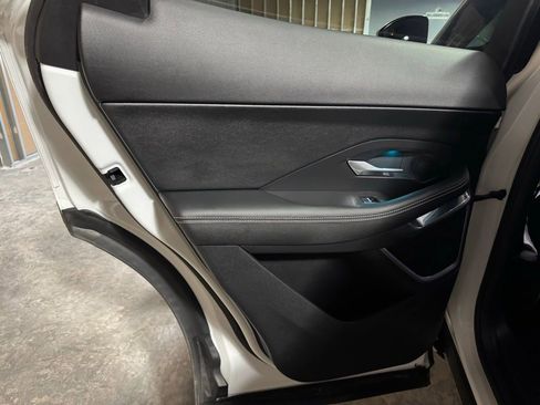 Used 2020 Jaguar E-PACE R-Dynamic S image 18