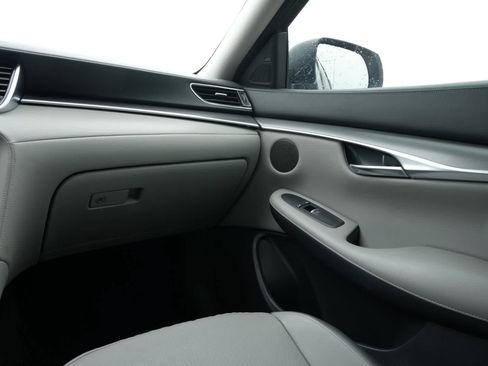 Certified 2023 INFINITI QX50 Luxe w/ Cargo Package FWD image 8