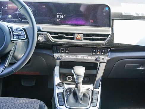 New 2025 Kia Seltos X-Line image 16