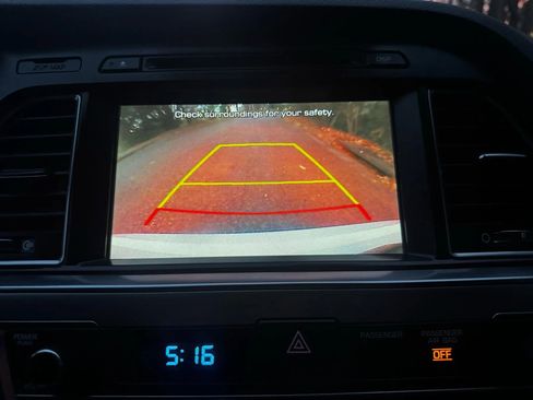 Used 2015 Hyundai Sonata Limited 2.0T w/ Cargo Package image 19