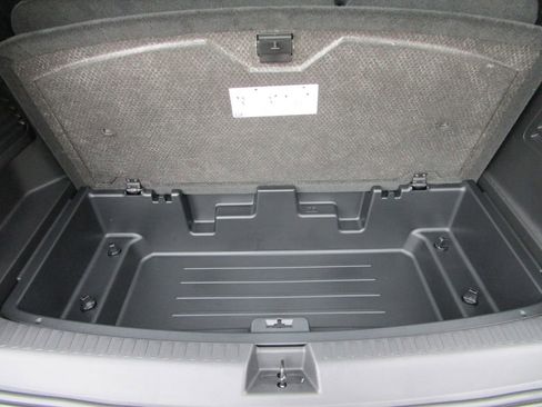 New 2026 GMC Acadia Denali image 15