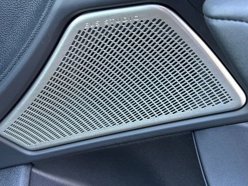 Certified 2025 Acura TLX w/ Technology Package image 22