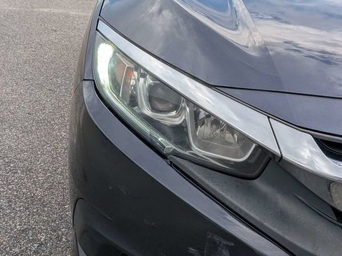 Used 2016 Honda Civic EX image 10