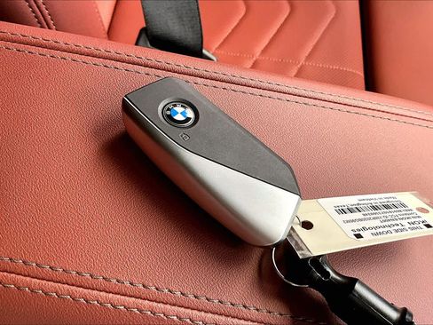 Used 2026 BMW X2 xDrive28i image 14