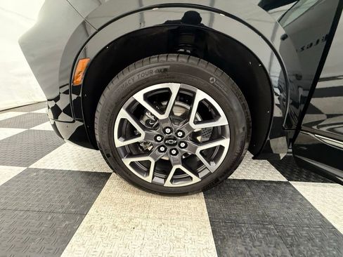 Used 2025 Chevrolet Blazer RS image 9