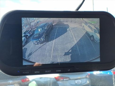 Used 2024 Ford E-450 and Econoline 450 Super Duty w/ Power Windows & Locks Group image 17