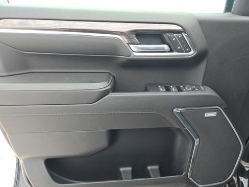 Used 2022 Chevrolet Silverado 1500 LTZ image 26