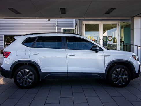 Certified 2023 Volkswagen Taos S w/ Driver Assistance Package image 19