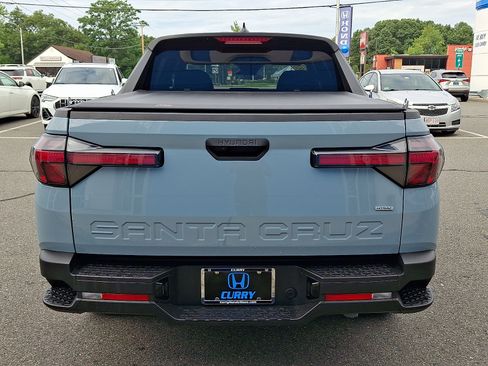 Used 2025 Hyundai Santa Cruz SE AWD/4WD image 5