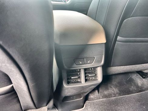 Certified 2025 Chevrolet Equinox ACTIV w/ Convenience Package III image 20