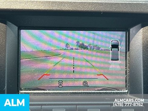 Used 2018 Ford Explorer XLT FWD image 33