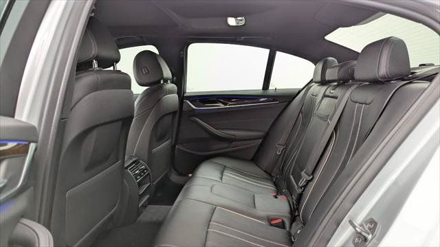 Used 2019 BMW 530e w/ Convenience Package RWD image 16