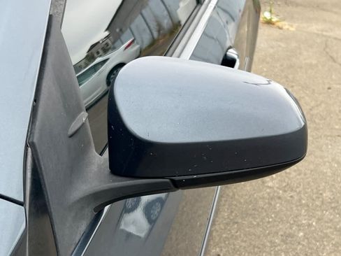 Used 2016 Toyota Corolla LE FWD image 12