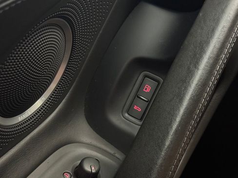 Used 2008 Audi R8 V8 image 11