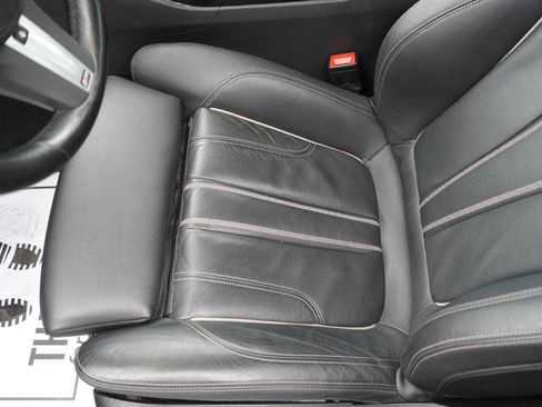 Used 2023 BMW 540i xDrive w/ M Sport Package image 21