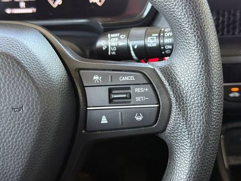 Certified 2024 Honda CR-V EX image 30