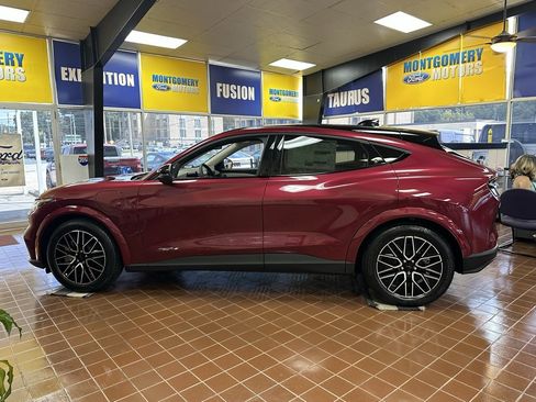 New 2025 Ford Mustang Mach-E Premium image 3