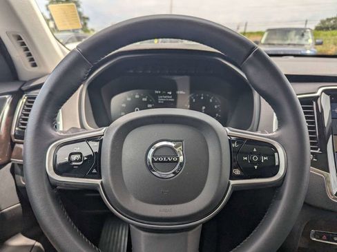Used 2016 Volvo XC90 T6 Momentum w/ Momentum Plus Package AWD/4WD image 28