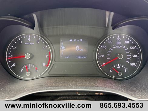 Used 2018 Kia Optima LX w/ 17" Alloy Wheels Package FWD image 29