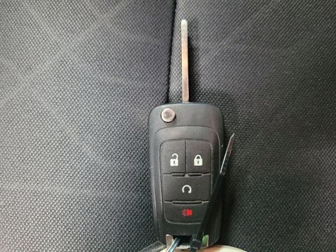 Used 2017 Chevrolet Trax LT image 32