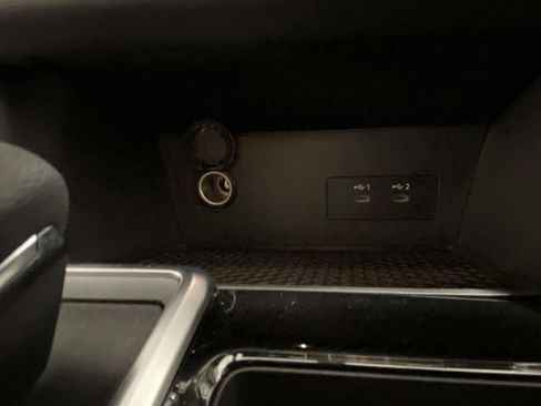 New 2026 Nissan Pathfinder SV image 18