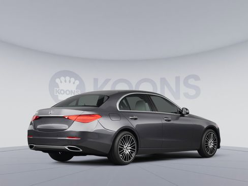 Used 2021 Mercedes-Benz C 300 4MATIC Sedan w/ Premium Package image 4