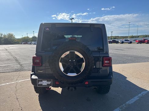 Used 2021 Jeep Wrangler Unlimited Rubicon w/ Dual Top Group image 4