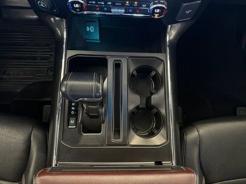 Used 2021 Ford F150 Lariat image 11