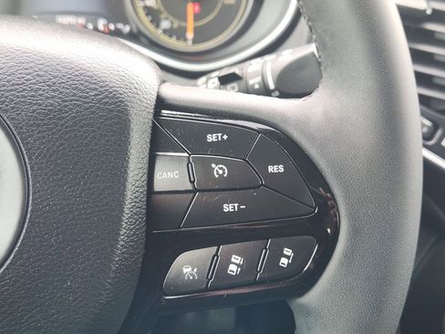 Used 2023 Jeep Cherokee Altitude Lux image 29