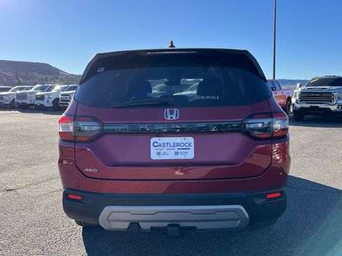 Used 2025 Honda Pilot EX-L image 4