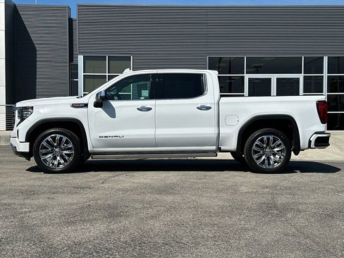 Used 2022 GMC Sierra 1500 Denali w/ Denali Reserve Package image 6