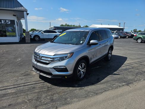 Used 2017 Honda Pilot EX-L image 1