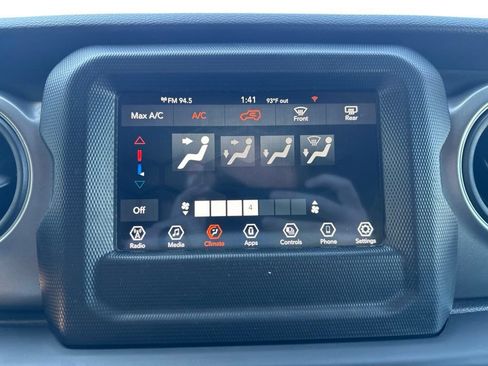 Used 2023 Jeep Wrangler Unlimited Sport AWD/4WD image 39
