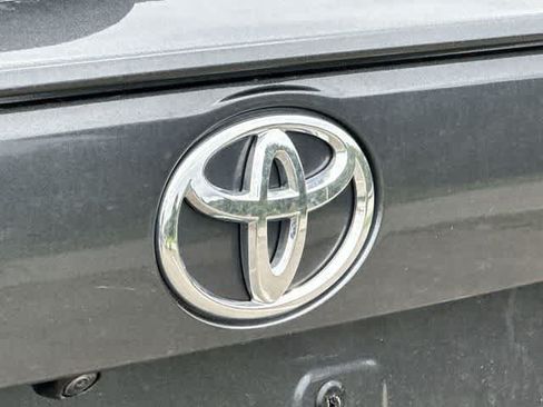 Used 2024 Toyota RAV4 XLE AWD/4WD image 17