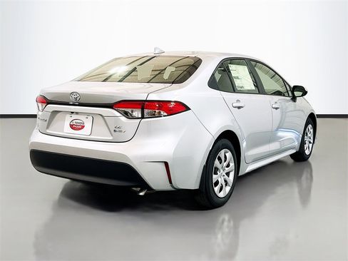 New 2026 Toyota Corolla LE image 4