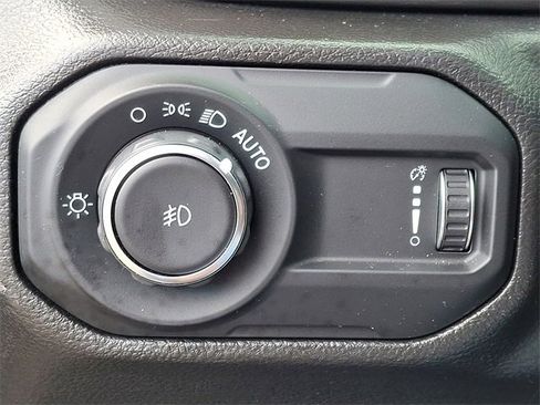 Used 2023 Jeep Wrangler Rubicon w/ Cold Weather Group image 26