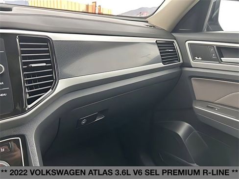 Used 2022 Volkswagen Atlas SEL Premium image 35
